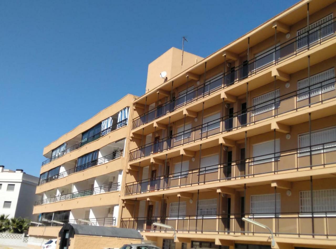 Bsb Surf&Beach Apartment ซาลอว์ ภายนอก รูปภาพ